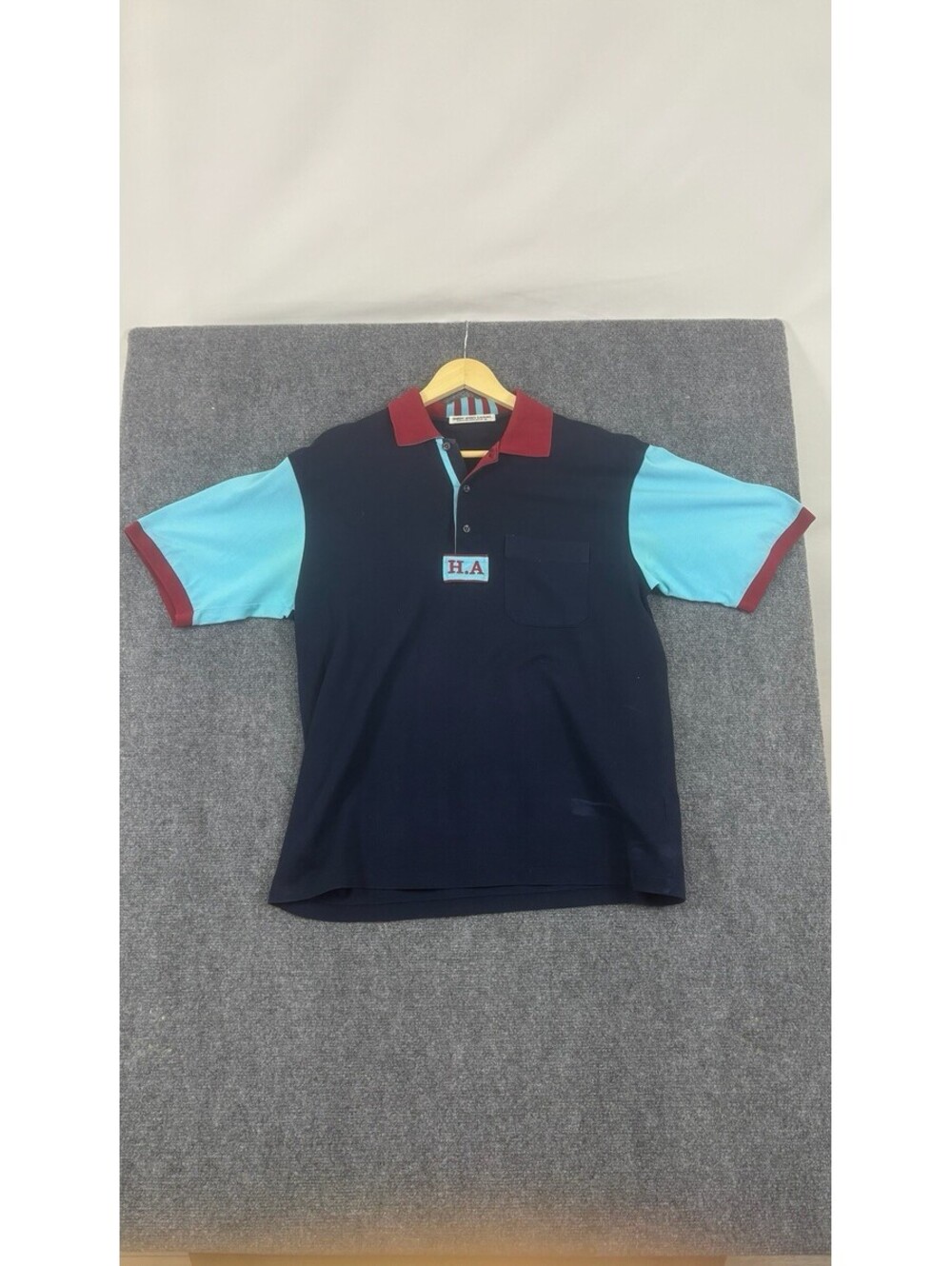 Hardy Ami’s Casual polo T shirt size XL 0144